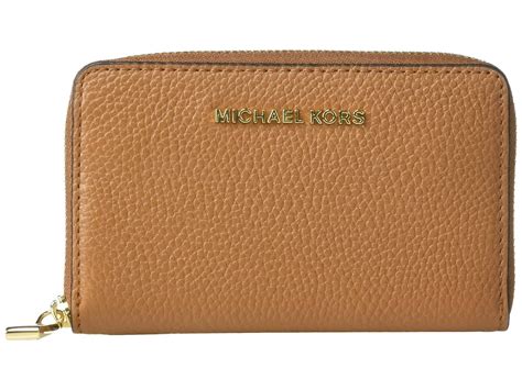 Michael Michael Kors Jet Set Small Zip Around Card Case 